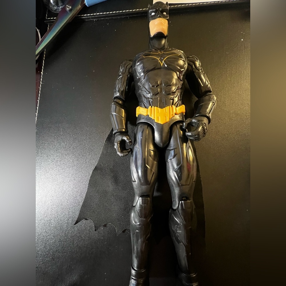 MATTEL BATMAN 12” ACTION FIGURE WITH CAPE POSEABLE   $10.